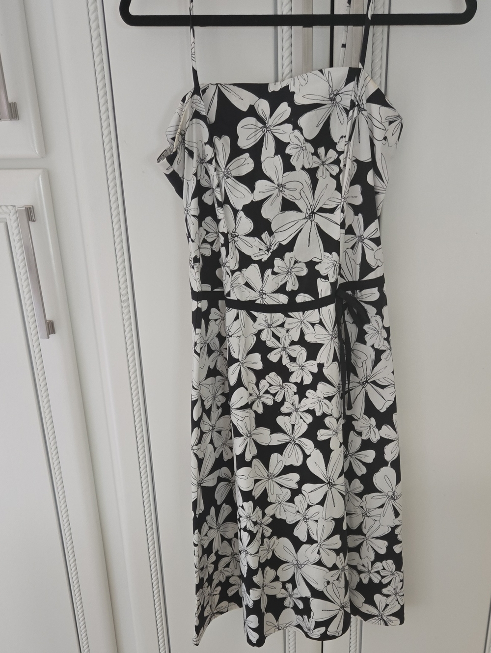 New York & Company Black and White Floral Midi Dress
